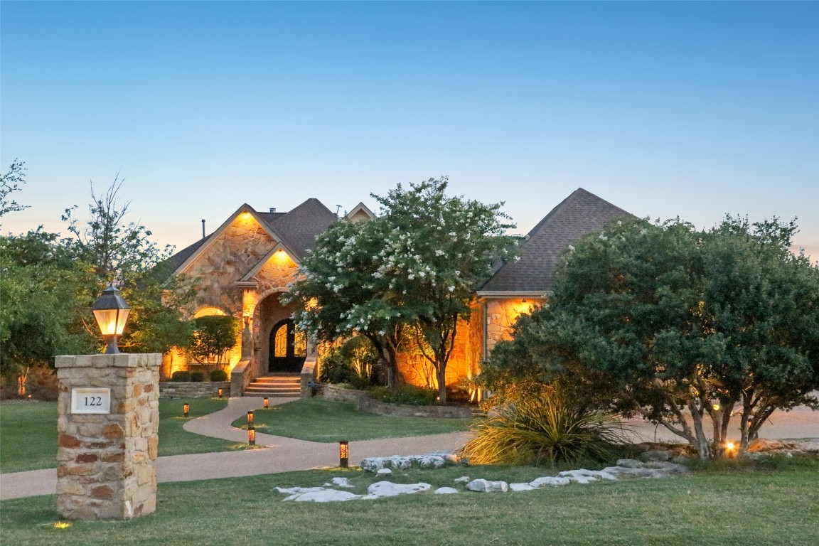 122 Silverstone Drive Georgetown, TX 78633 - Photo 3 of 40 a view of a park with large trees