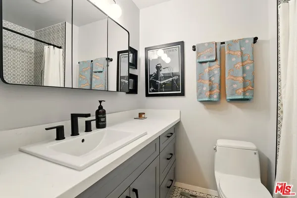 $315,000 | 11813 Runnymede Street, Unit 36, North Hollywood, CA 91605