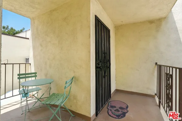 $315,000 | 11813 Runnymede Street, Unit 36, North Hollywood, CA 91605