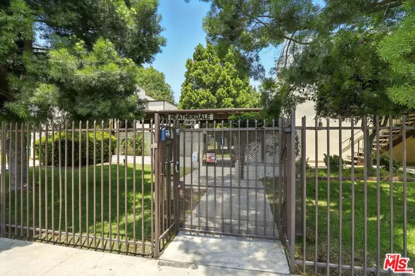 $315,000 | 11813 Runnymede Street, Unit 36, North Hollywood, CA 91605