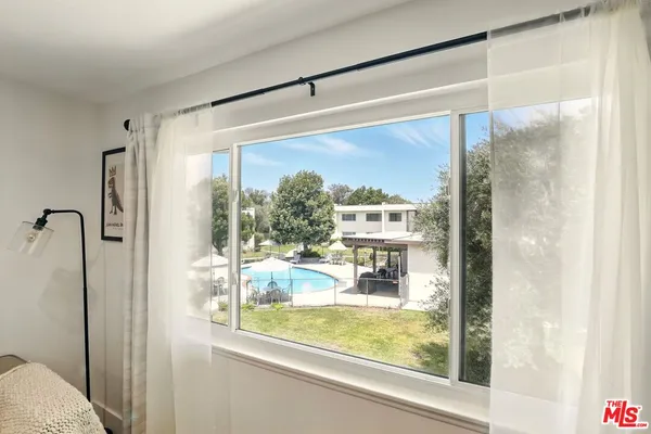 $315,000 | 11813 Runnymede Street, Unit 36, North Hollywood, CA 91605