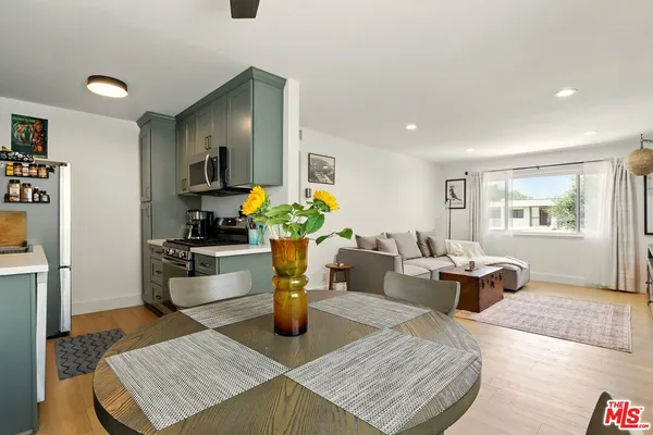 $315,000 | 11813 Runnymede Street, Unit 36, North Hollywood, CA 91605