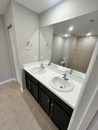 $2,900 | 5951 Northwest Baynard Drive, Port St. Lucie, FL 34986