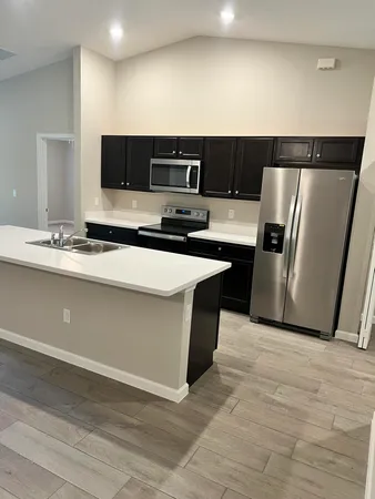 $2,900 | 5951 Northwest Baynard Drive, Port St. Lucie, FL 34986