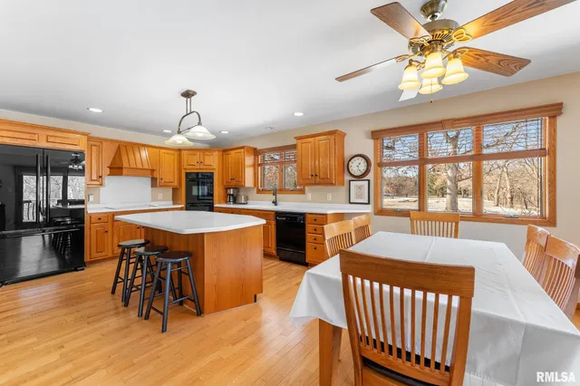 $1,899,000 | 13934 Century Oak Drive, Geneseo, IL 61254