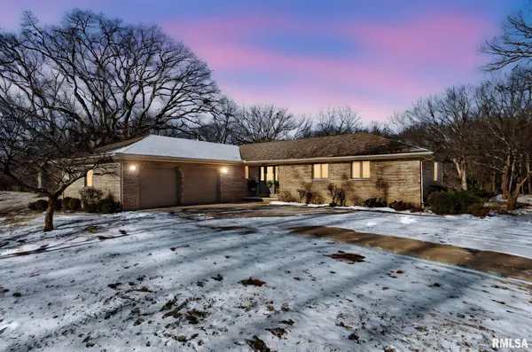 $1,899,000 | 13934 Century Oak Drive, Geneseo, IL 61254