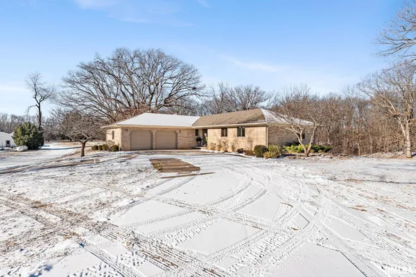 $1,899,000 | 13934 Century Oak Drive, Geneseo, IL 61254