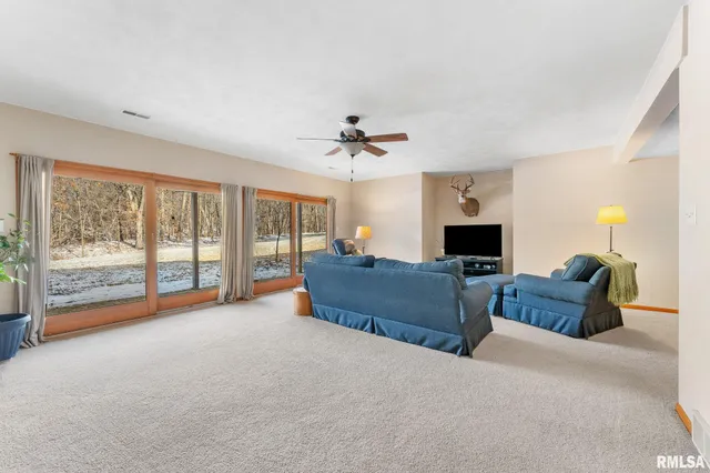 $1,899,000 | 13934 Century Oak Drive, Geneseo, IL 61254