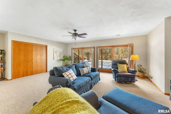 $1,899,000 | 13934 Century Oak Drive, Geneseo, IL 61254