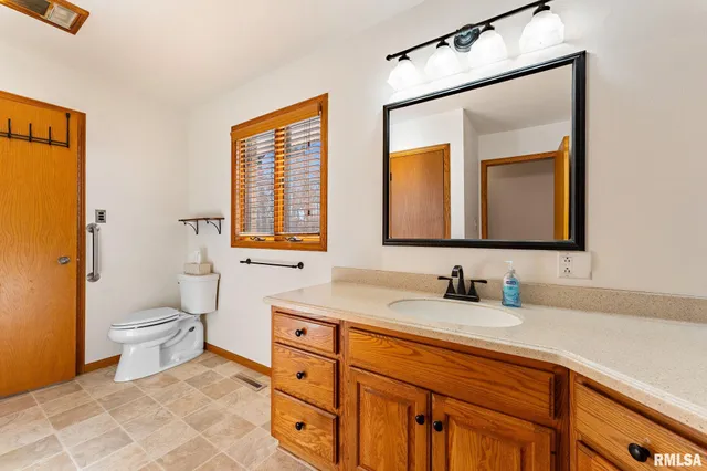 $1,899,000 | 13934 Century Oak Drive, Geneseo, IL 61254