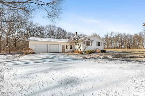 $1,899,000 | 13934 Century Oak Drive, Geneseo, IL 61254