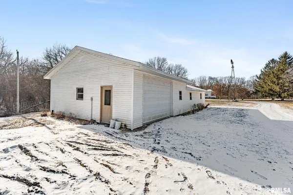 $1,899,000 | 13934 Century Oak Drive, Geneseo, IL 61254