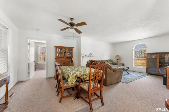 $1,899,000 | 13934 Century Oak Drive, Geneseo, IL 61254