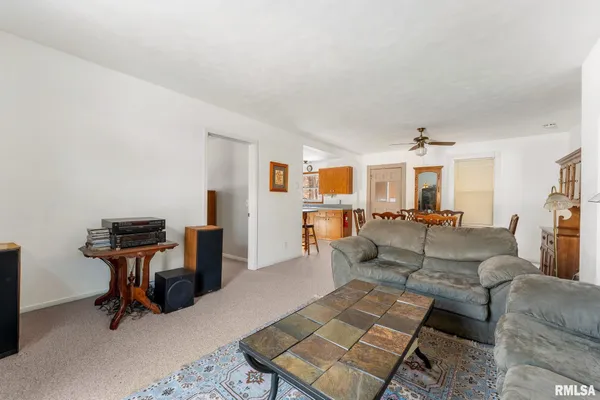 $1,899,000 | 13934 Century Oak Drive, Geneseo, IL 61254