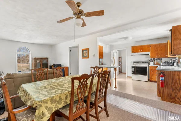 $1,899,000 | 13934 Century Oak Drive, Geneseo, IL 61254