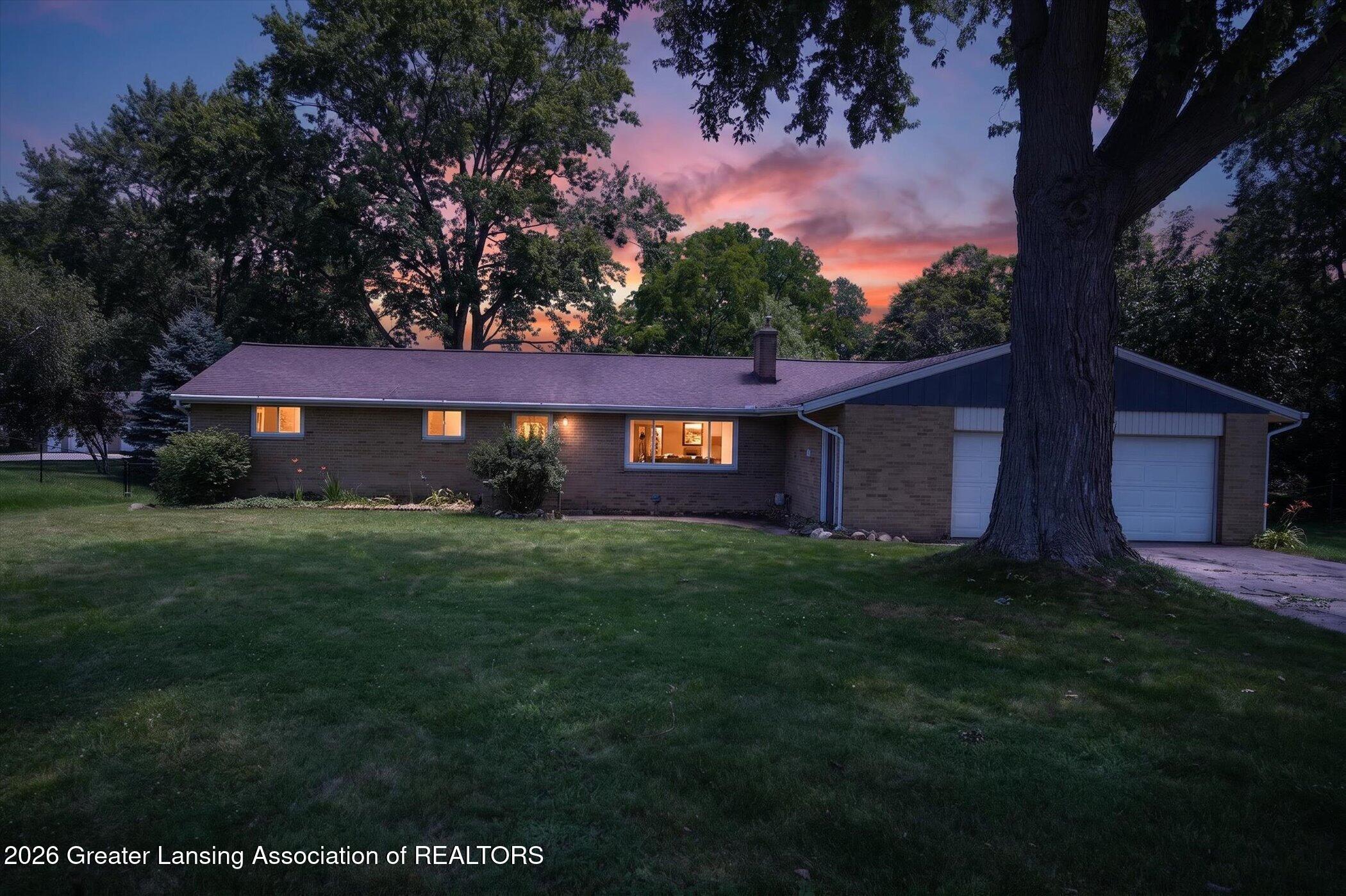 2578 Pine Tree Road Holt, MI 48842 - Photo 2 of 52 2578 Pine Tree Rd