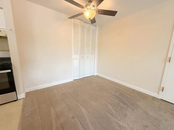 $1,625 | 915 Westmoreland Drive, Unit 9, Vernon Hills, IL 60061