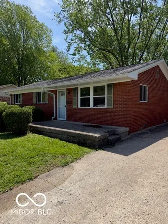$239,000 | 1449 Biloxi Lane, Beech Grove, IN 46107