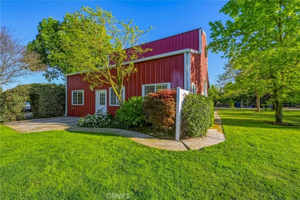 $2,500,000 | 11126 Livingston Cressey Road, Livingston, CA 95334