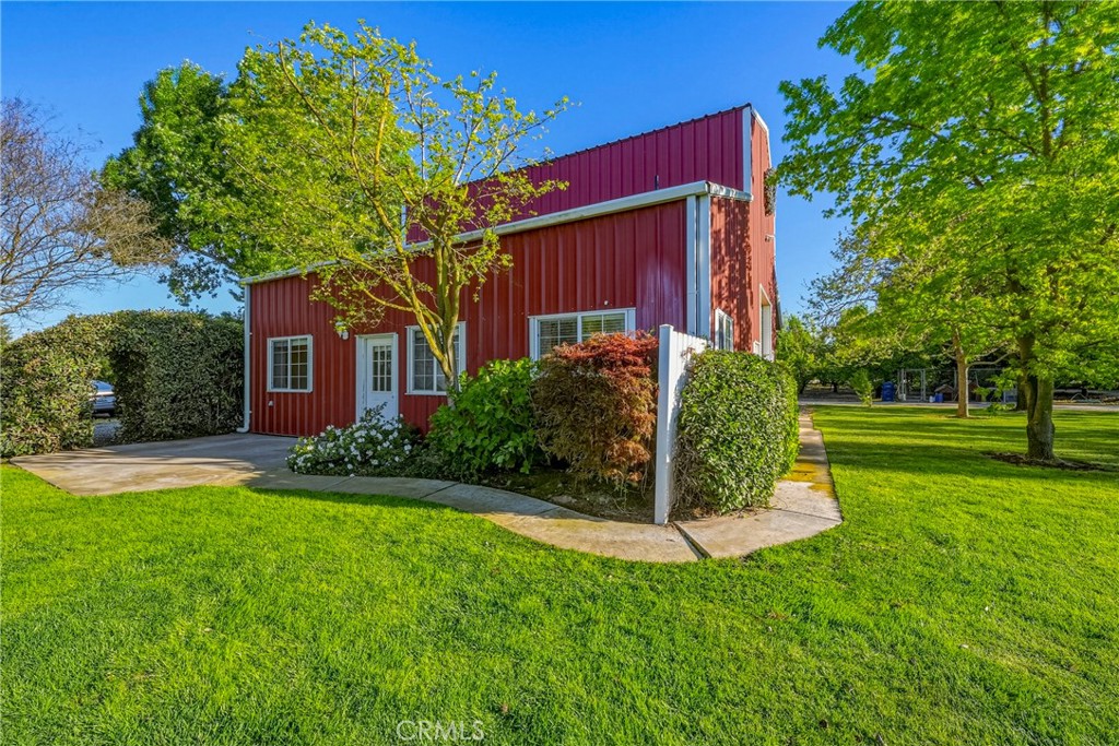 11126 Livingston Cressey Road Livingston, CA 95334 - Photo 64 of 75 North side of the barn facing the bluff