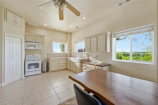 $2,500,000 | 11126 Livingston Cressey Road, Livingston, CA 95334