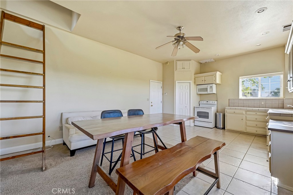 11126 Livingston Cressey Road Livingston, CA 95334 - Photo 68 of 75 Main barn bonus room with ladder up to loft