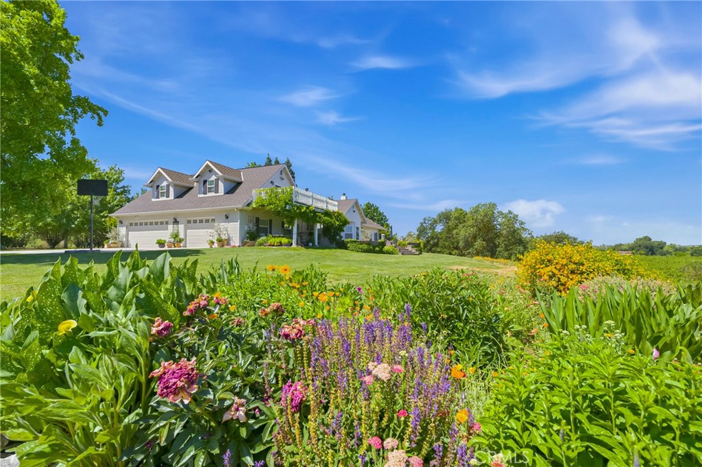 11126 Livingston Cressey Road Livingston, CA 95334 - Photo 72 of 75 View of home garage from the cutting garden
