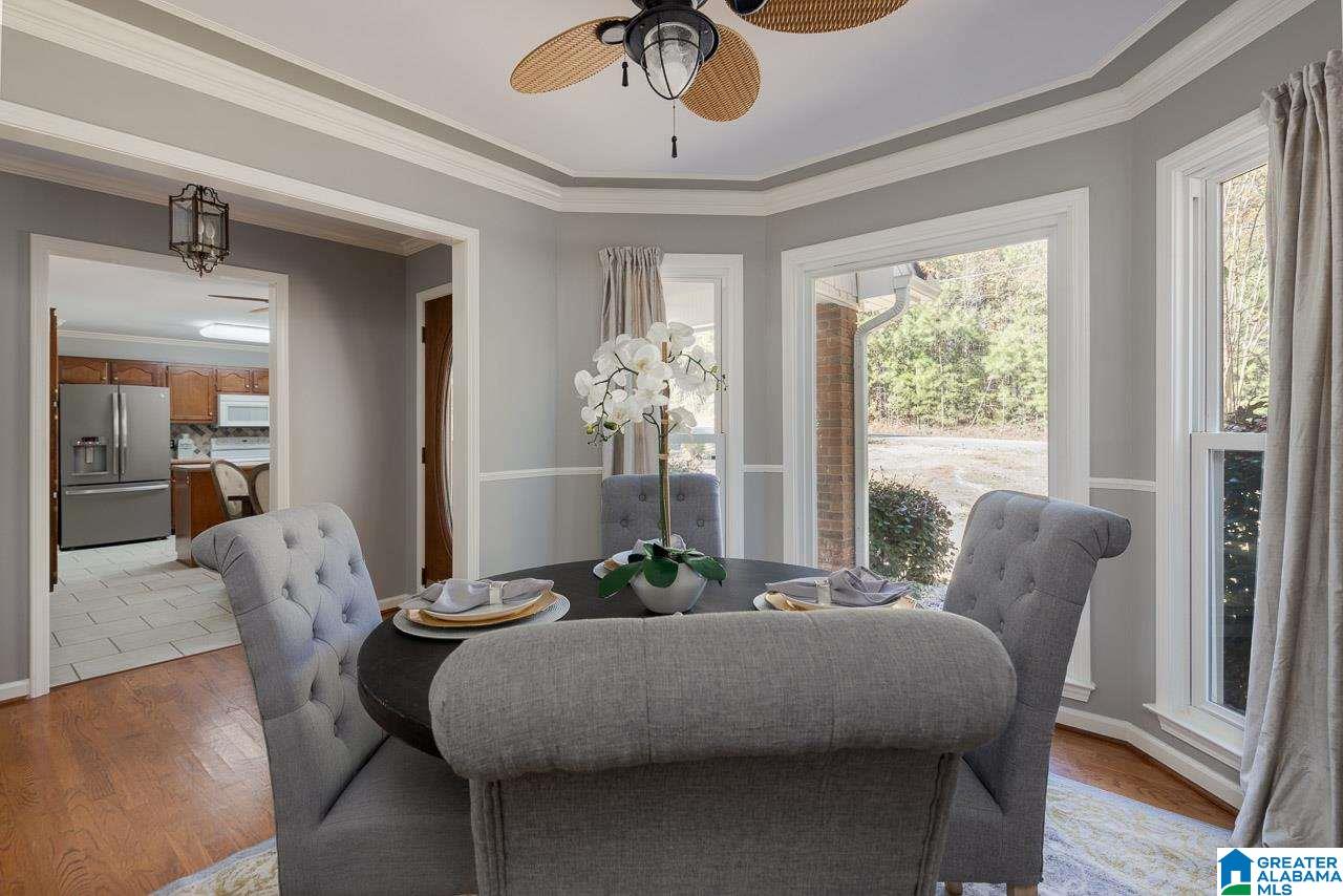 313 Thompson Road Alabaster, AL 35007 - Photo 5 of 43
