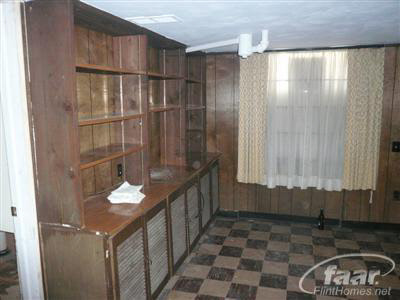 2402 Miller Road Flint, MI 48503 - Photo 10 of 10 20124672-9.JPG