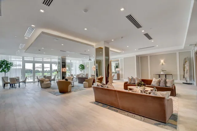 $2,795,000 | 20155 Boca W Drive, Unit C205, Boca Raton, FL 33434