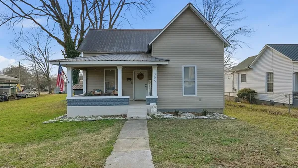 $185,000 | 305 Pine Avenue, South Pittsburg, TN 37380