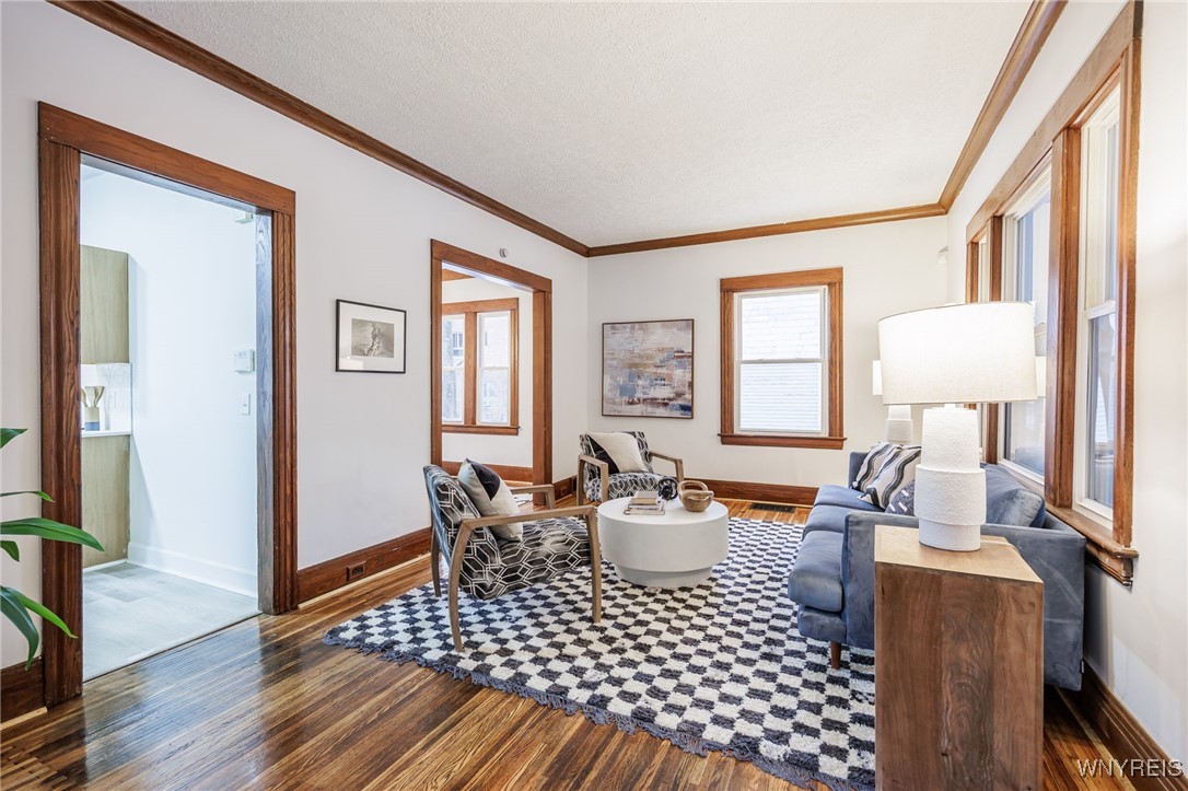 267 Flower City Park Rochester, NY 14615 - Photo 4 of 35