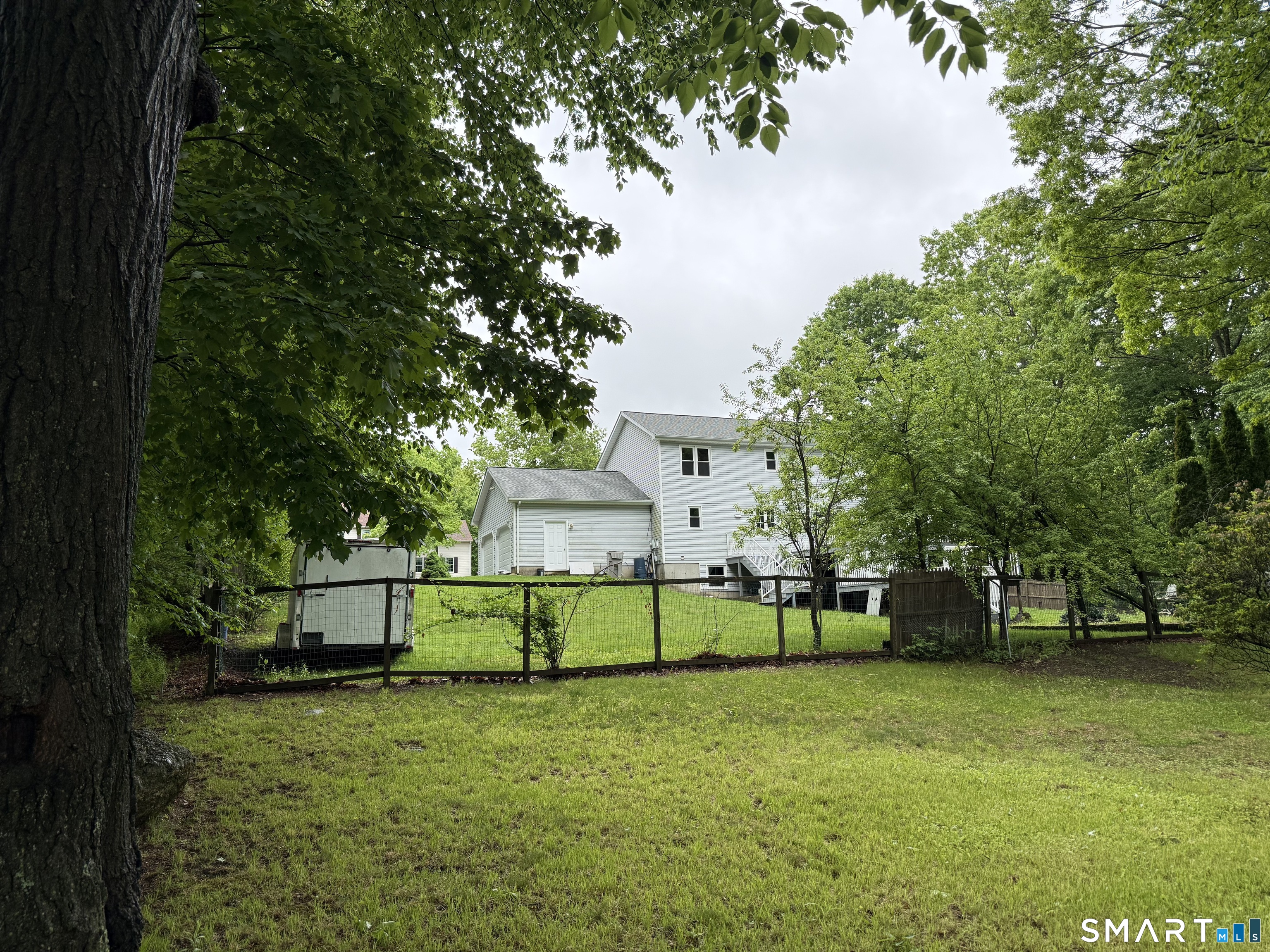 120 Tyler Way Bristol, CT 06010 - Photo 30 of 35