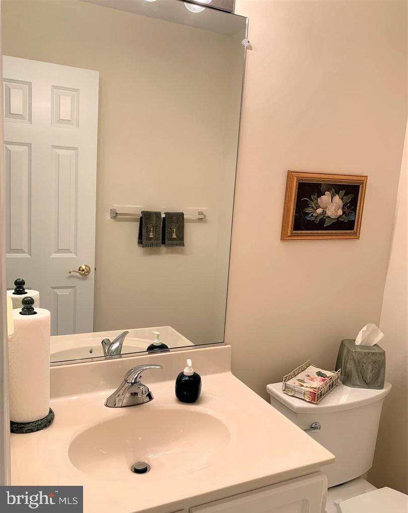 7317 Hampton Manor Place Springfield, VA 22150 - Photo 19 of 29