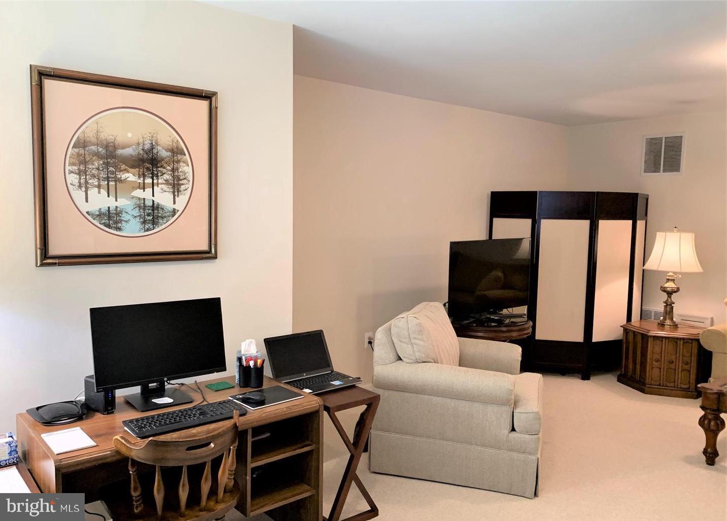 7317 Hampton Manor Place Springfield, VA 22150 - Photo 23 of 29