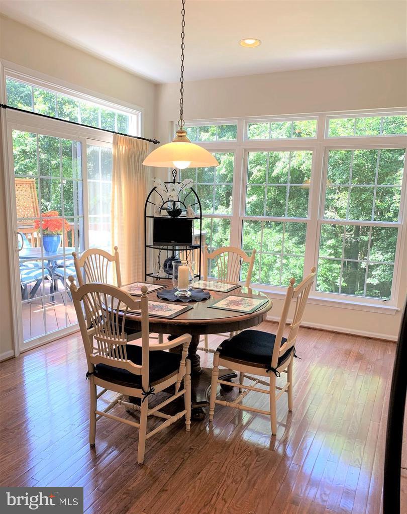 7317 Hampton Manor Place Springfield, VA 22150 - Photo 7 of 29