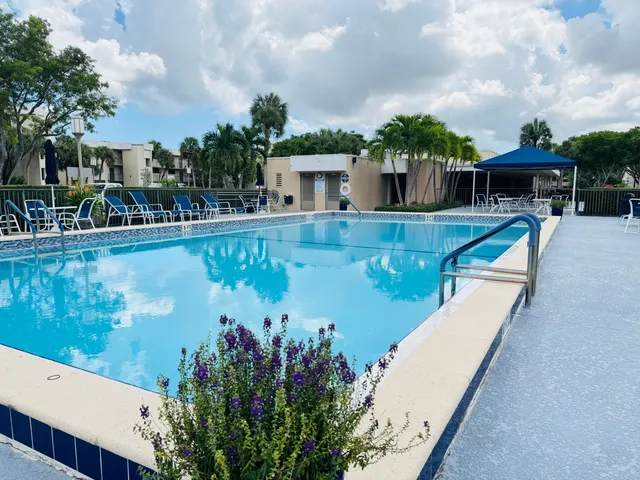 $2,150 | 2430 DC Country Club Boulevard, Unit 4072, Deerfield Beach, FL 33442