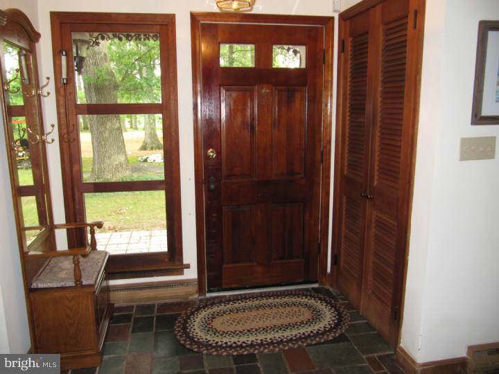 707 Middle Road Perkasie, PA 18944 - Photo 16 of 22 Foyer