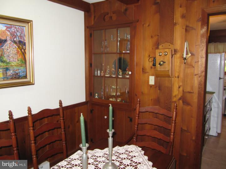 707 Middle Road Perkasie, PA 18944 - Photo 20 of 22 Dining Room