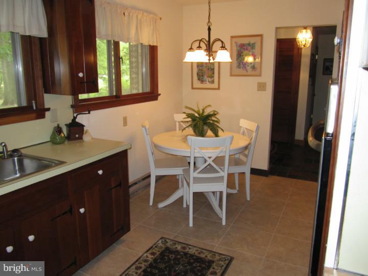 707 Middle Road Perkasie, PA 18944 - Photo 9 of 22 Kitchen