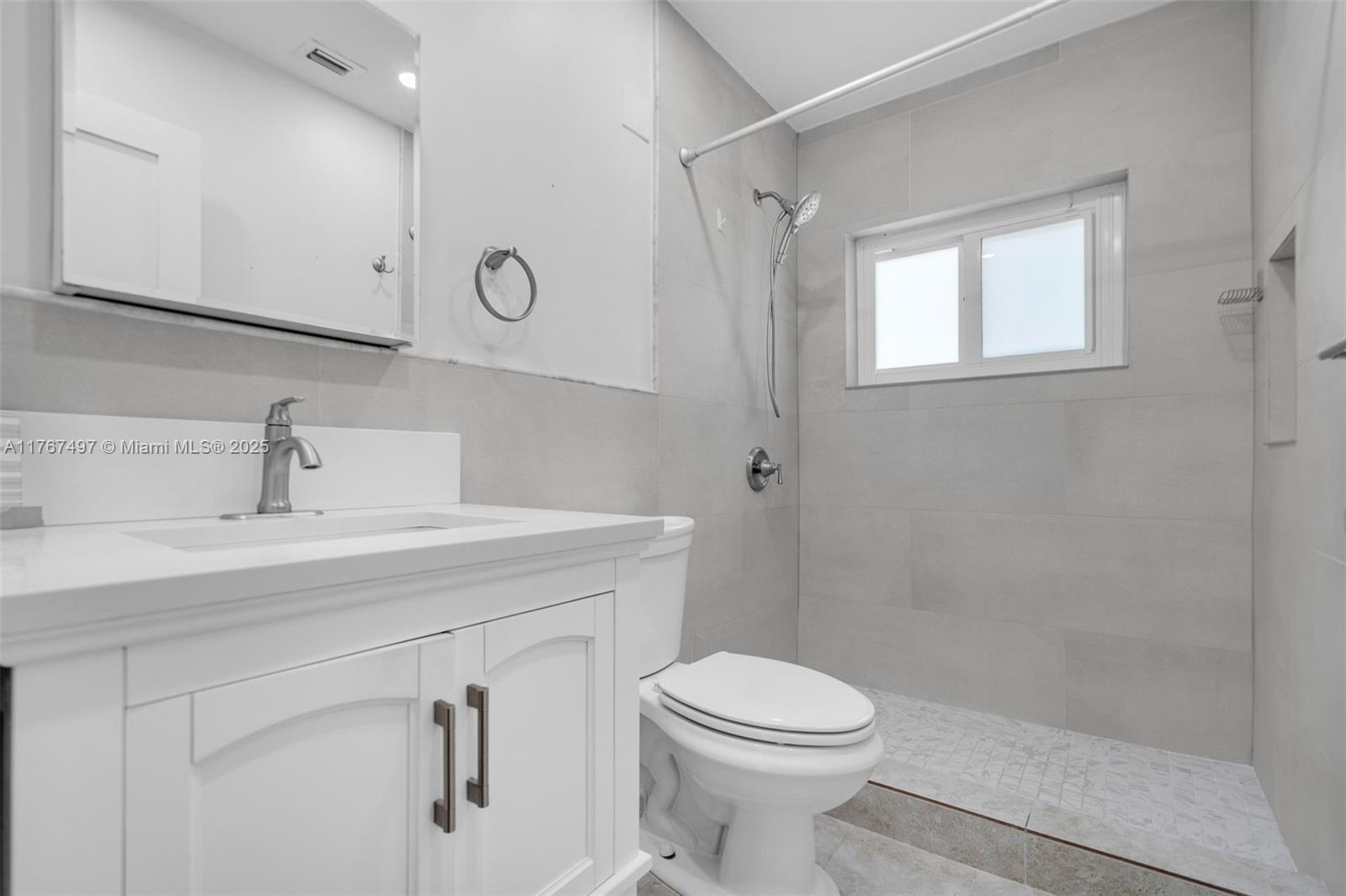5736 Southwest 31st Street Miami, FL 33155 - Photo 19 of 32