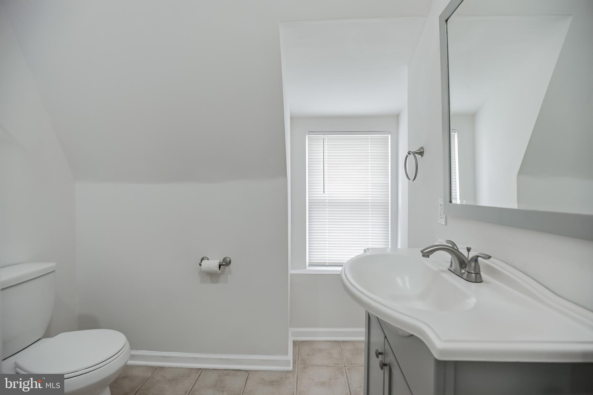 6 Maple Street Marcus Hook, PA 19061 - Photo 18 of 30