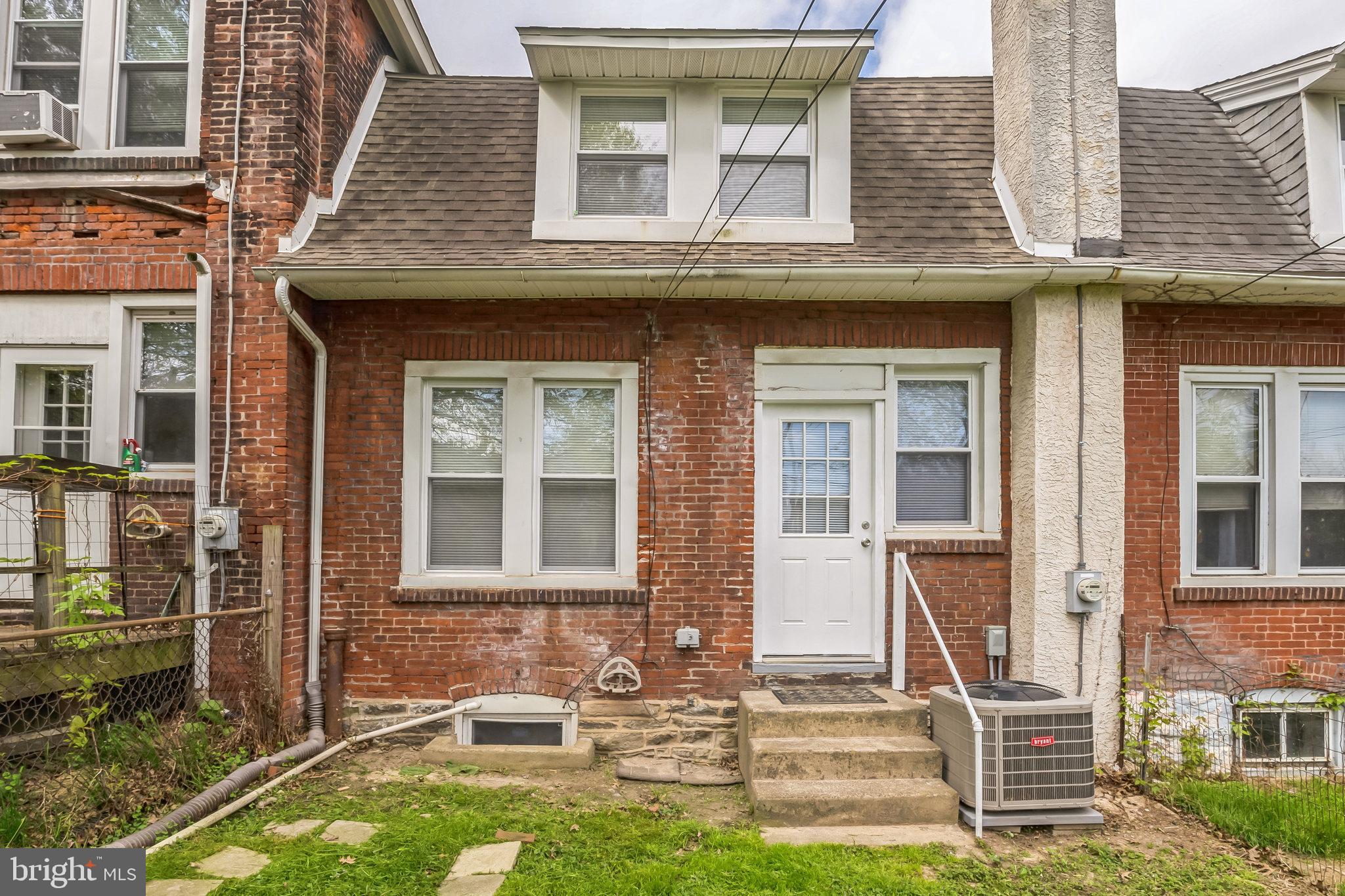 6 Maple Street Marcus Hook, PA 19061 - Photo 28 of 30