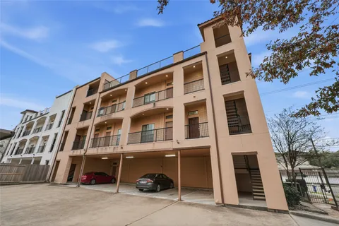 $299,000 | 806 Jackson Hill Street, Unit 201, Houston, TX 77007