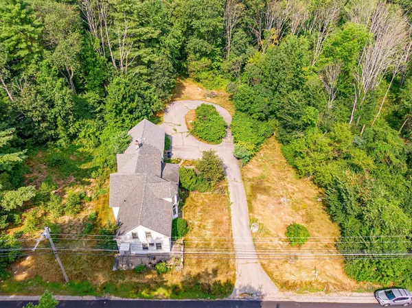 $850,000 | 267 Londonderry Turnpike, Hooksett, NH 03106