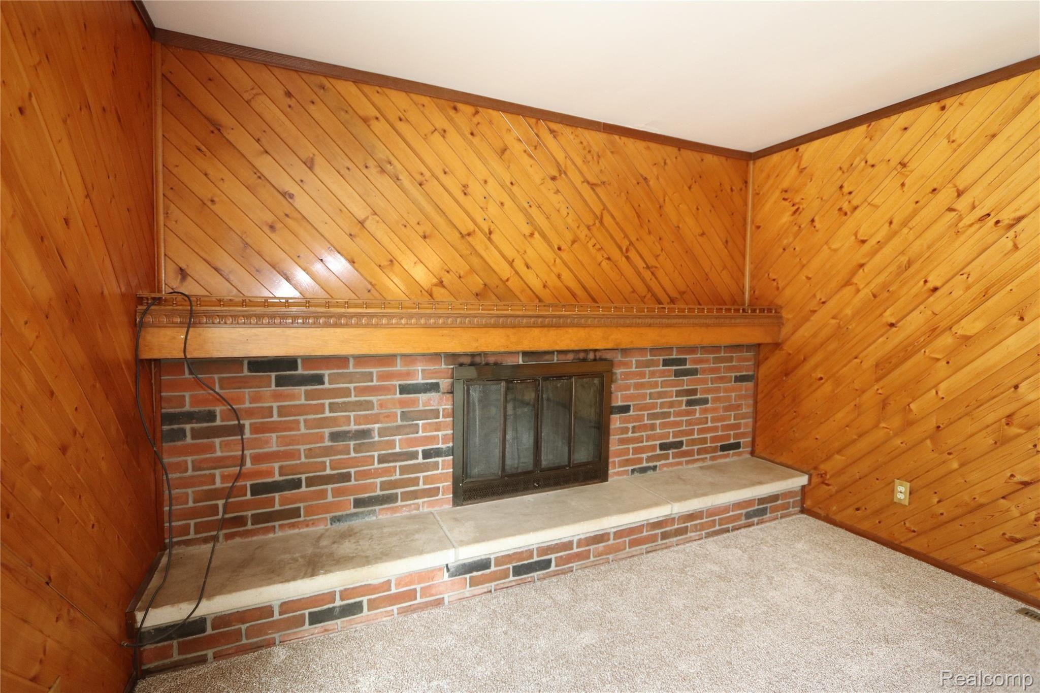 4011 Baldwin Road Grand Blanc, MI 48439 - Photo 19 of 42 IMG_7185.JPG