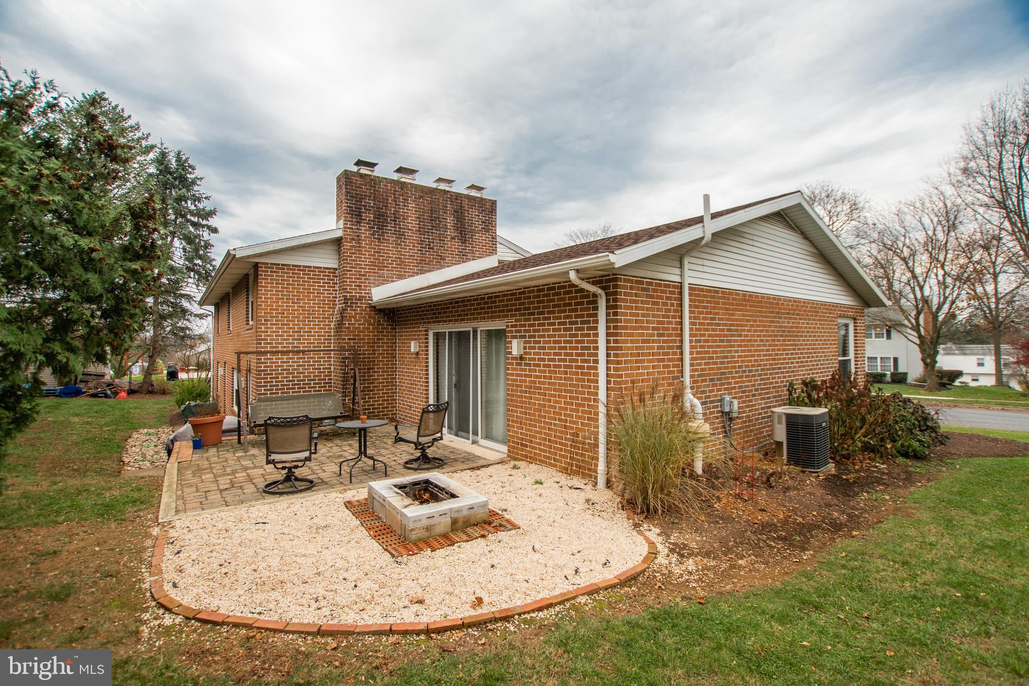 229 Fineview Road Camp Hill, PA 17011 - Photo 5 of 50 Gallery Image 5