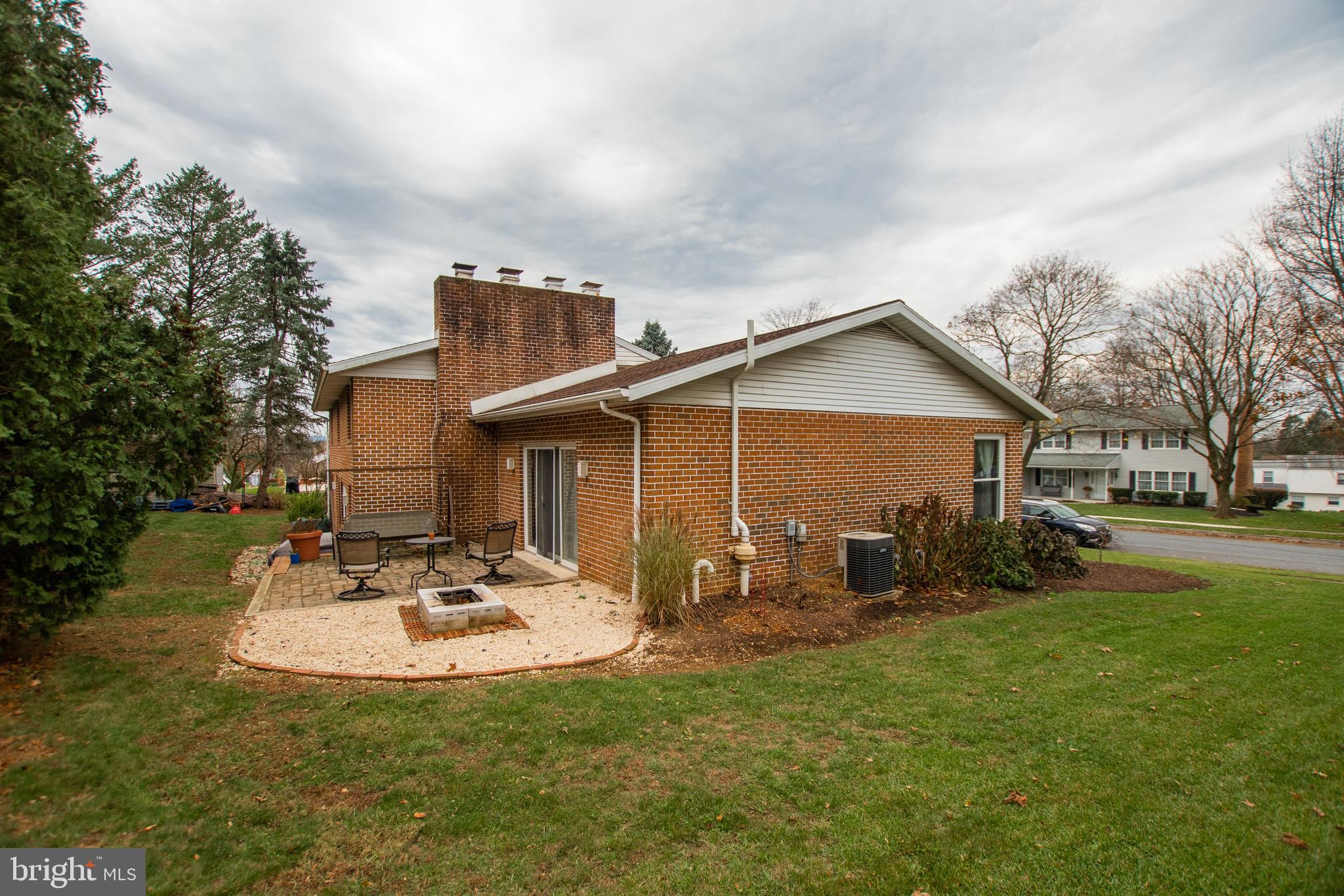 229 Fineview Road Camp Hill, PA 17011 - Photo 6 of 50 Gallery Image 6