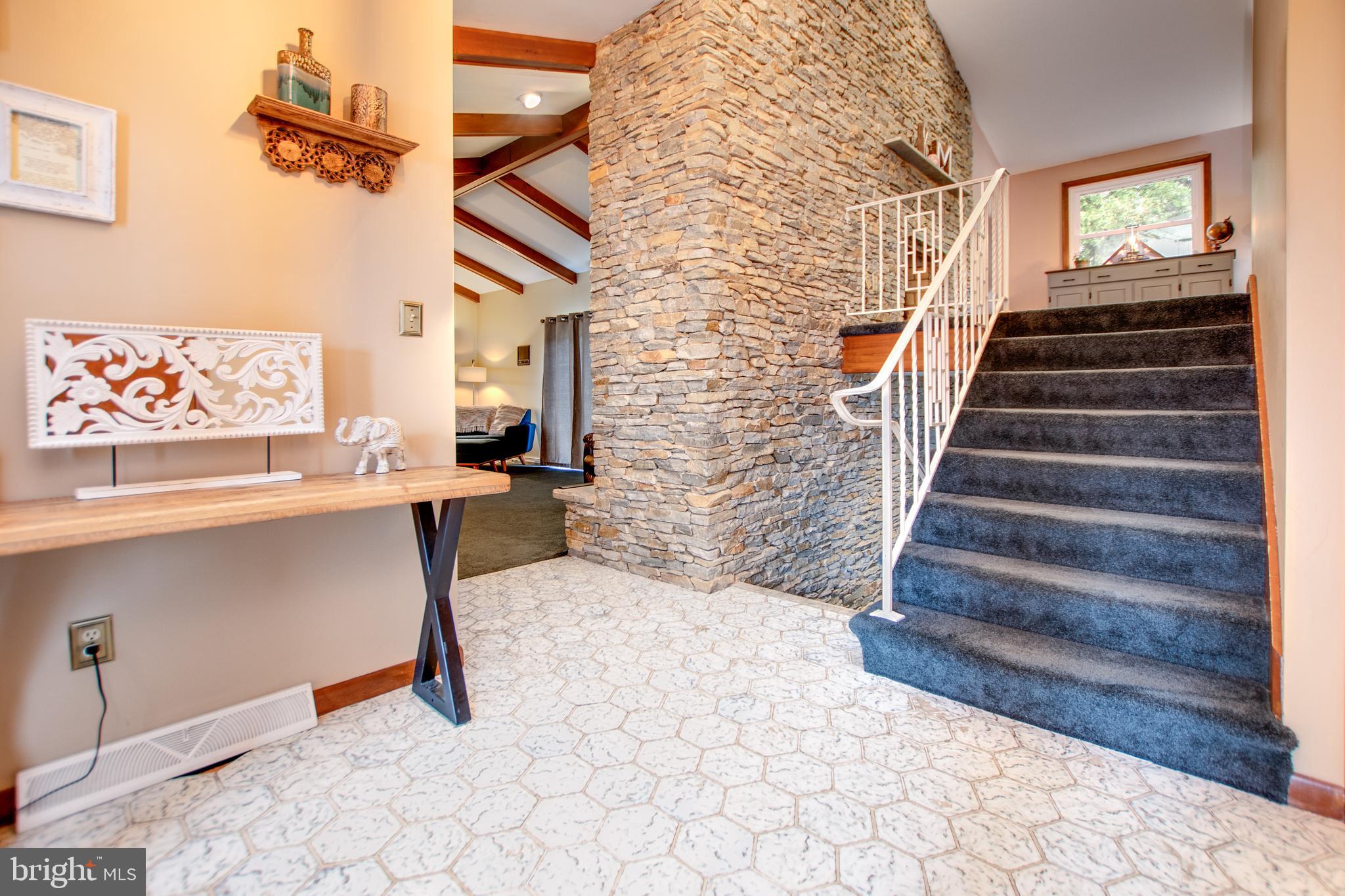 229 Fineview Road Camp Hill, PA 17011 - Photo 9 of 50 Gallery Image 9