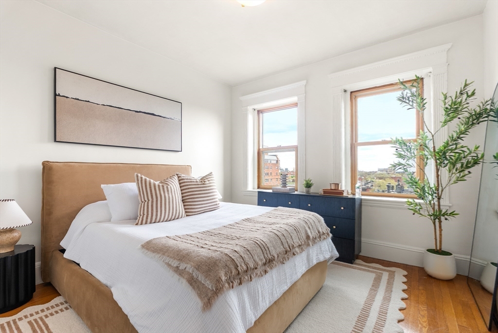 8 Garrison Street, Unit 709 Boston, MA 02116 - Photo 11 of 19